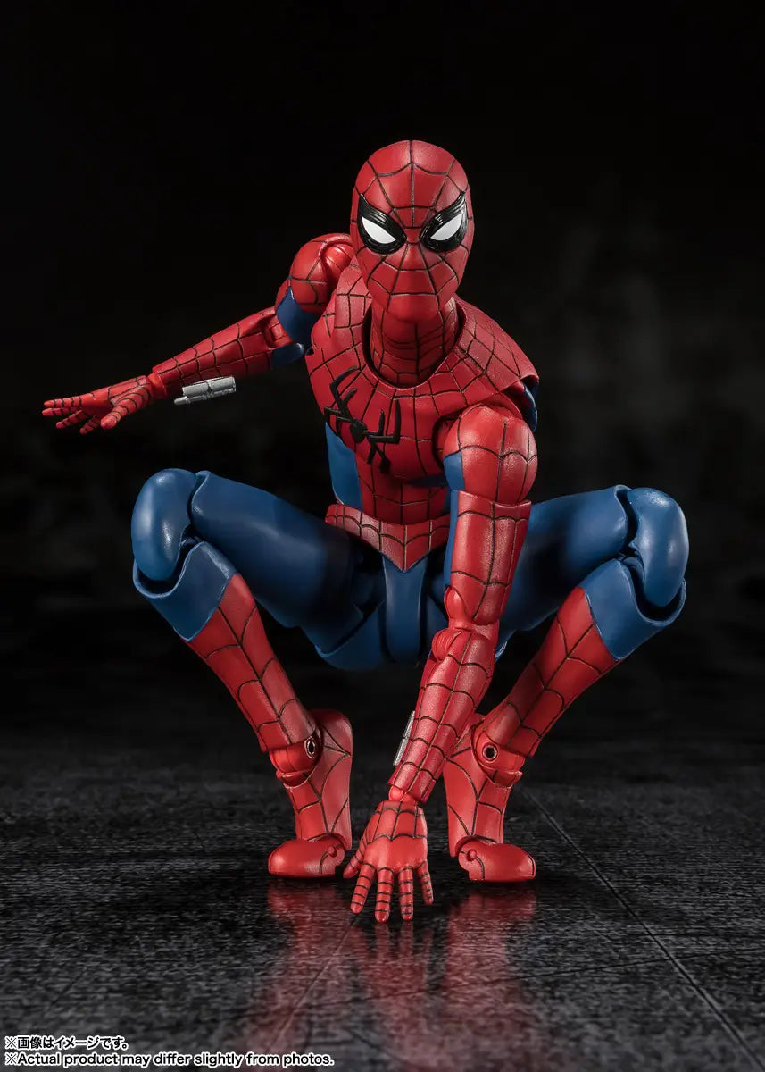 Figurine articulée Spider-Man avec effets de toile et costume redessiné