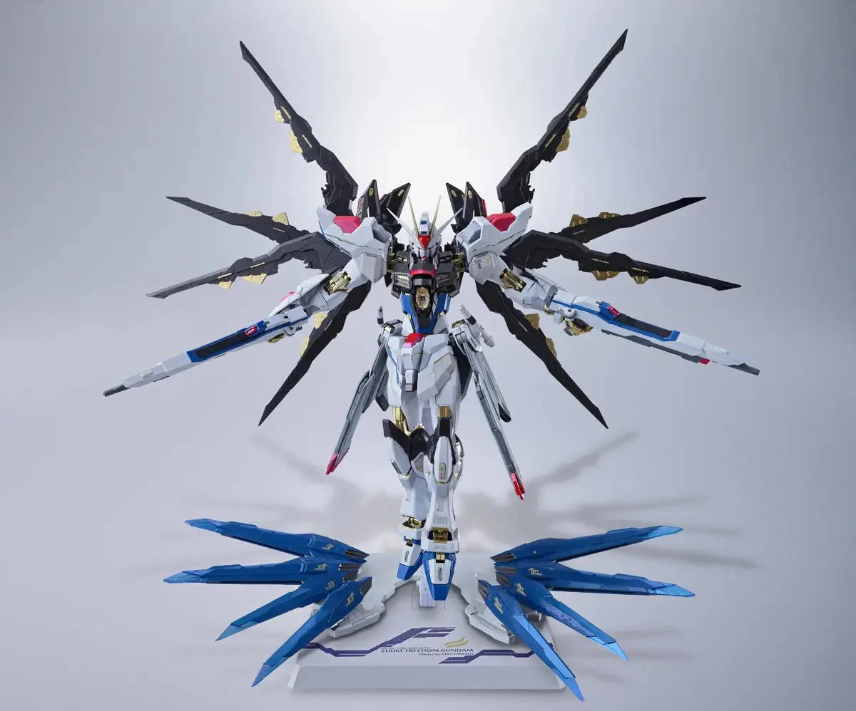 Figurine articulée Strike Freedom Gundam Revival Ver.