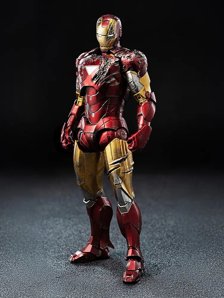 Figurine articulée Iron Man Battle Damage DLX à l'échelle 1/12
