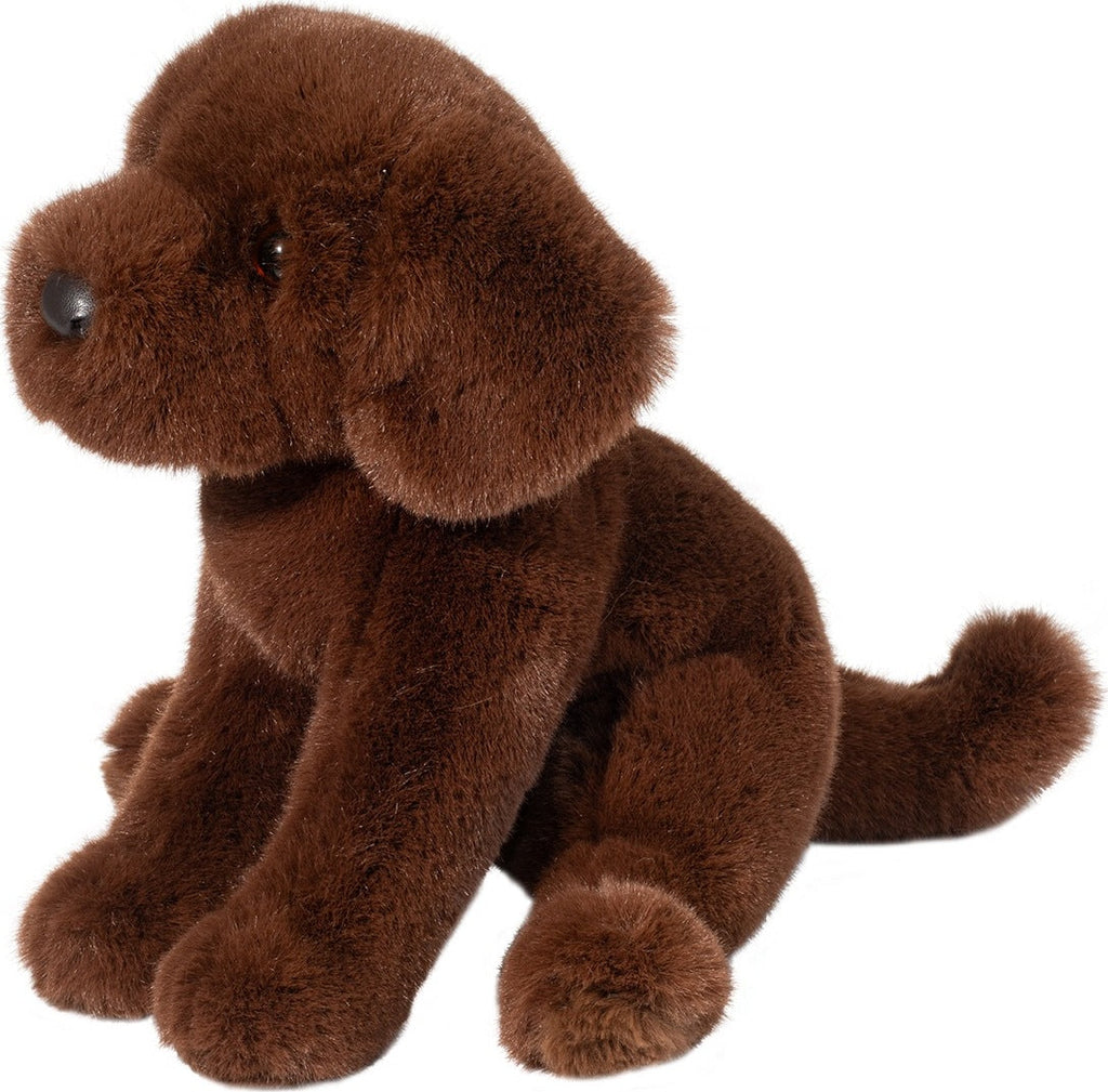 Peluche chien Labrador marron en position assise